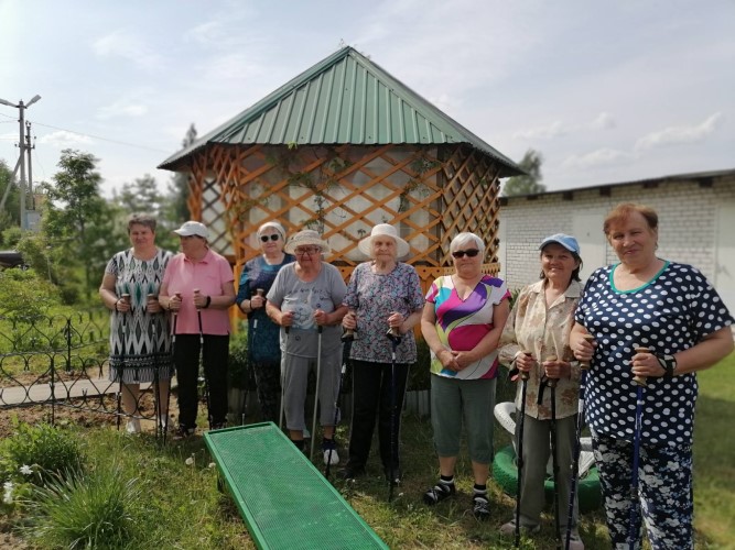 Скандинавская ходьба 